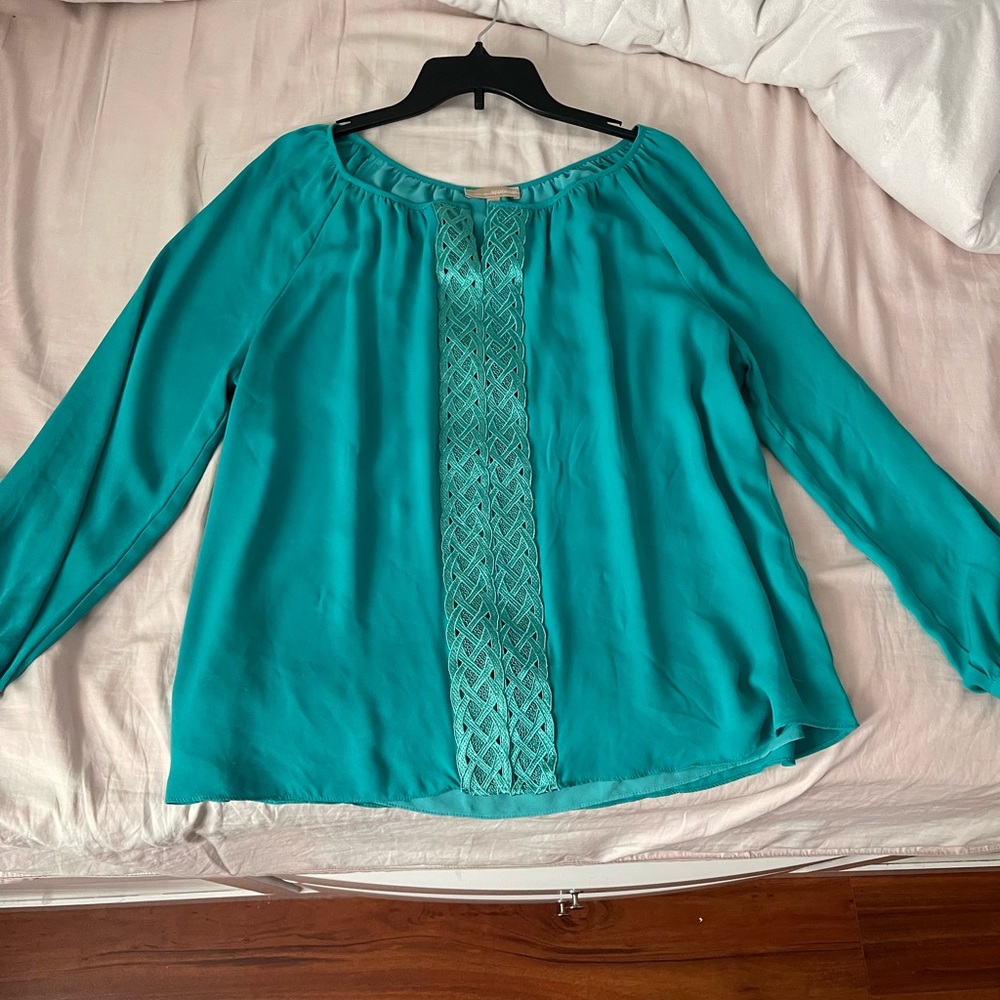 Teal 3/4 Sleeve Blouse